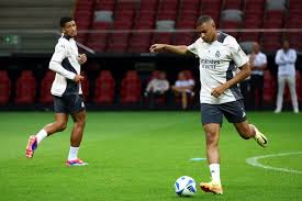 阿尔莫兹 阿尔莫兹